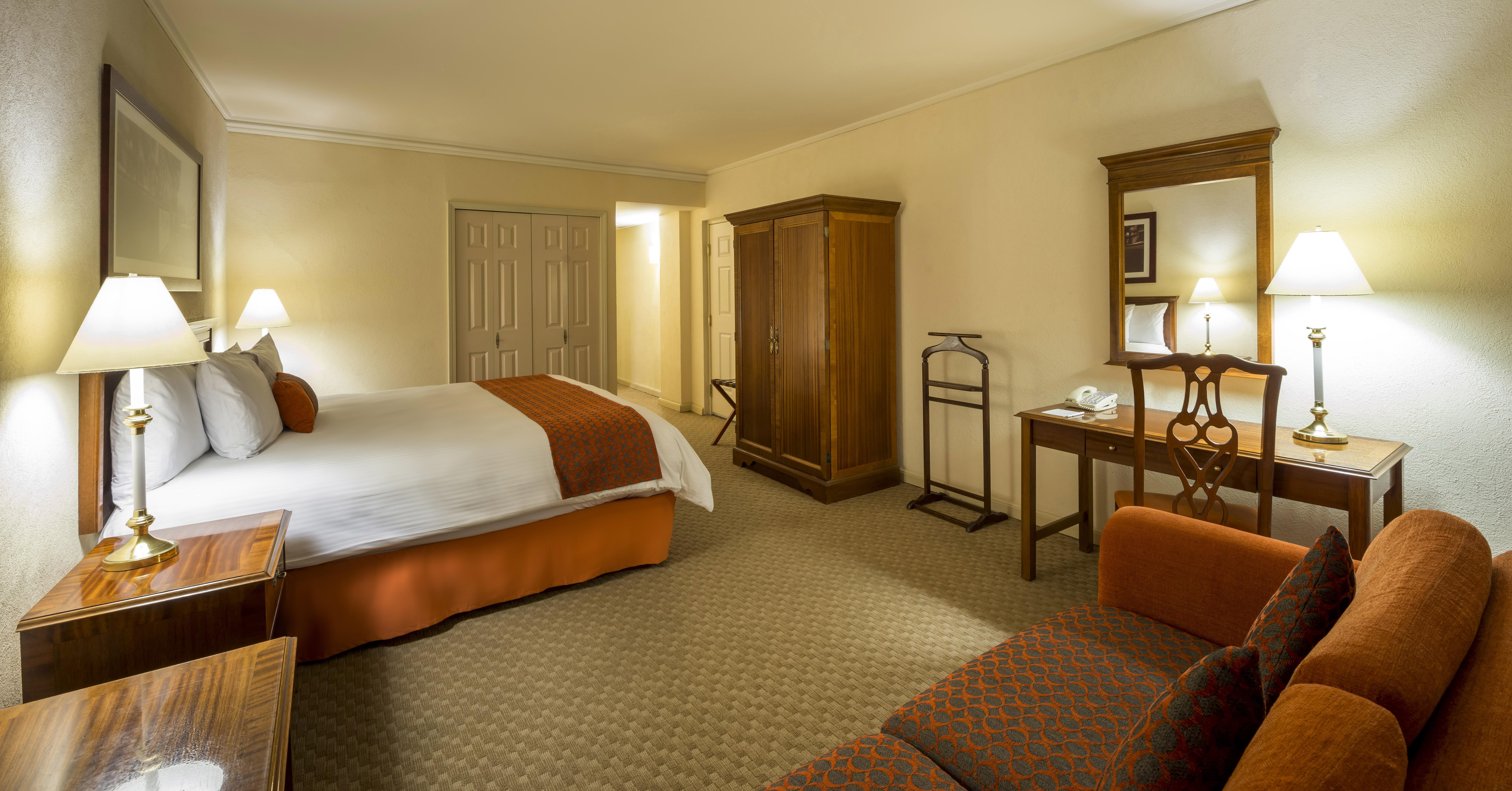 מלון Camino Real Puebla Angelopolis מראה חיצוני תמונה A guest room at the Lodge at Vail