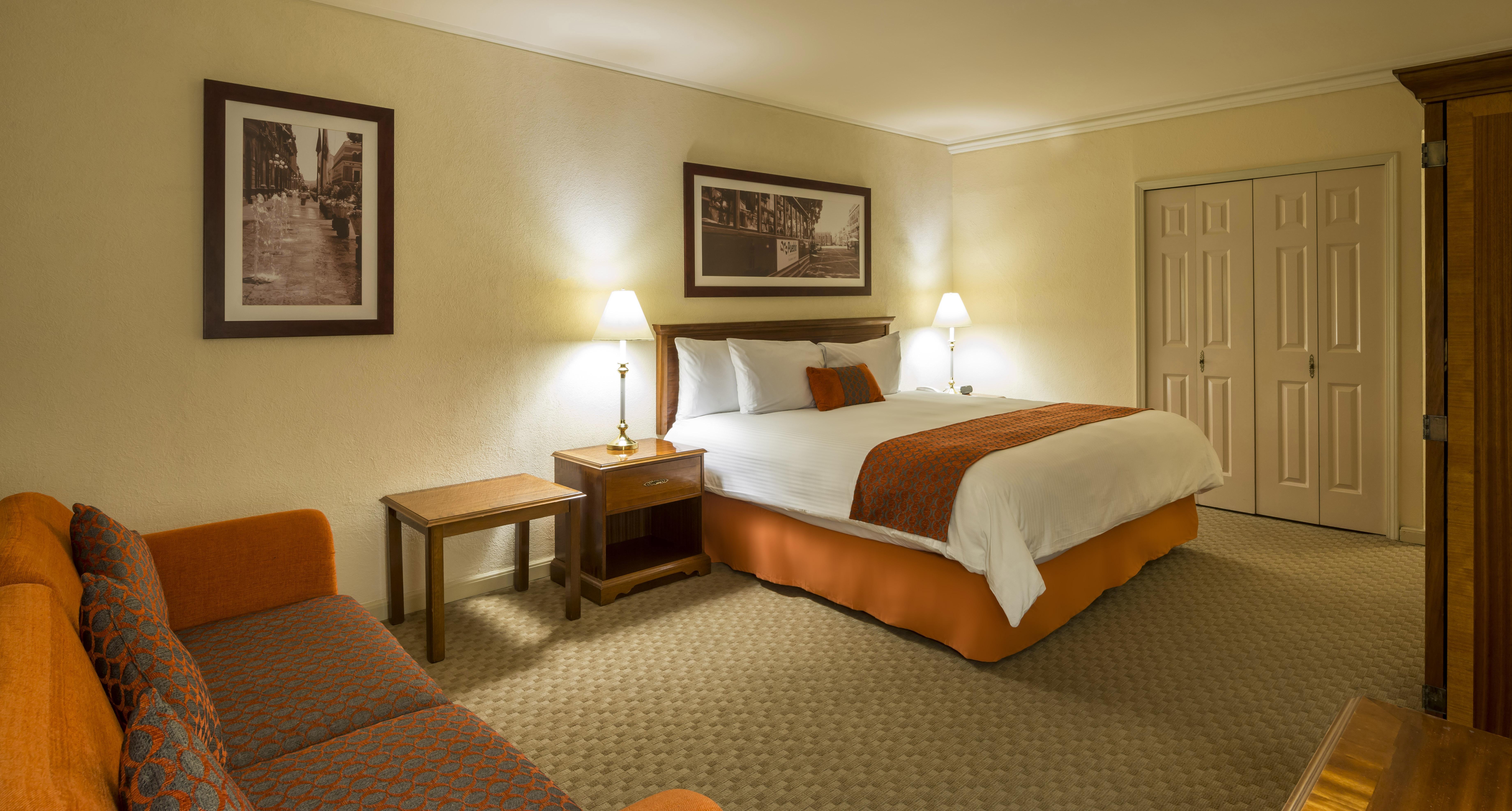 מלון Camino Real Puebla Angelopolis מראה חיצוני תמונה A guest room at the Inn at the Opera