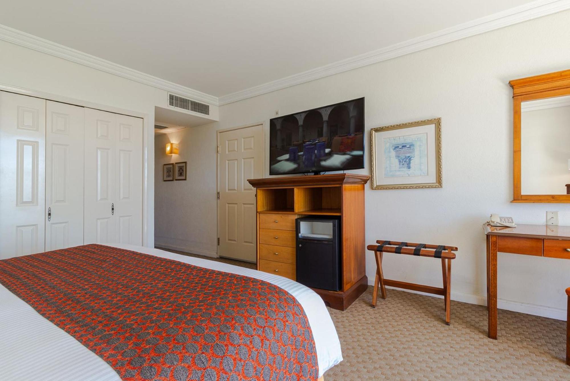 מלון Camino Real Puebla Angelopolis מראה חיצוני תמונה A room at the Hilton San Diego Bayfront