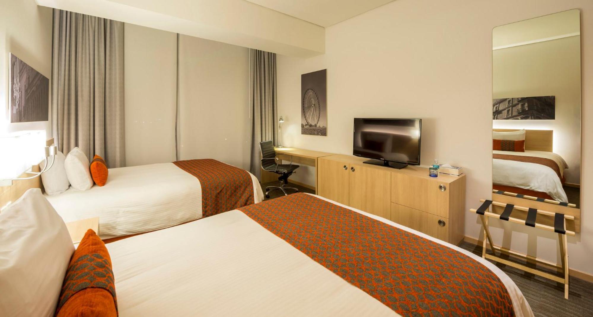 מלון Camino Real Puebla Angelopolis מראה חיצוני תמונה A room at the hotel